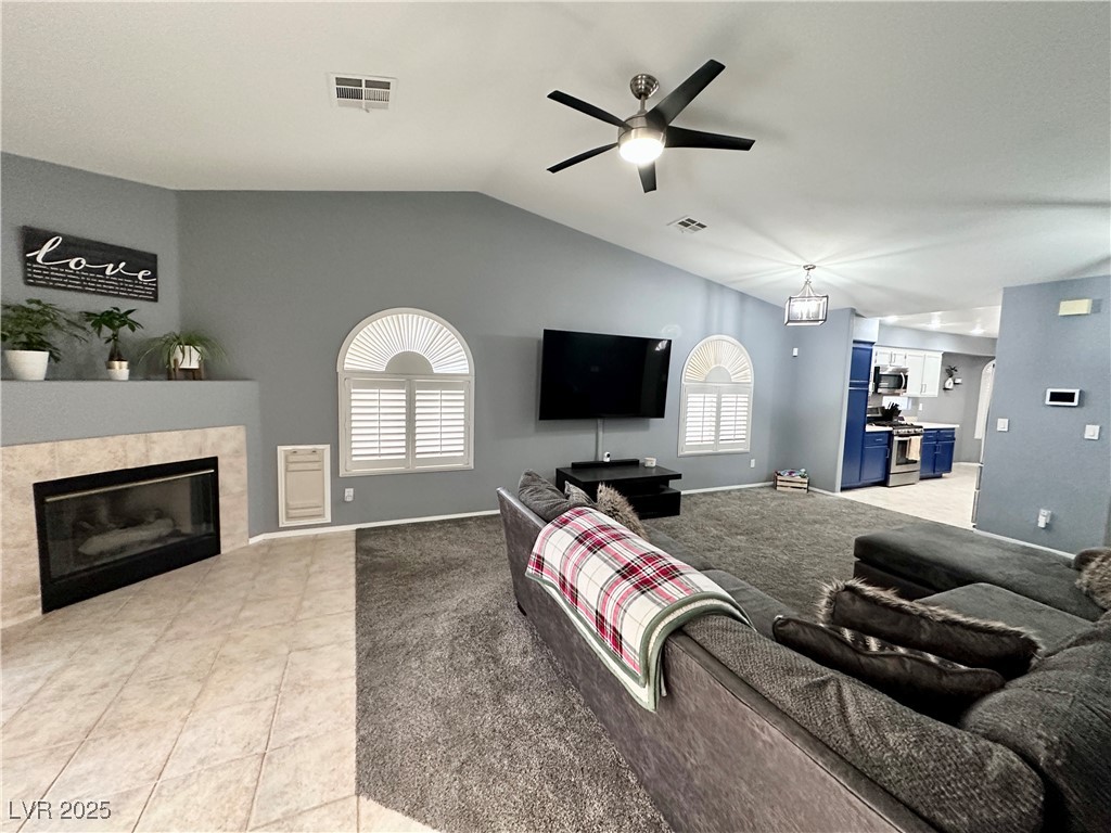 3576 Judah Way Property Photo 14