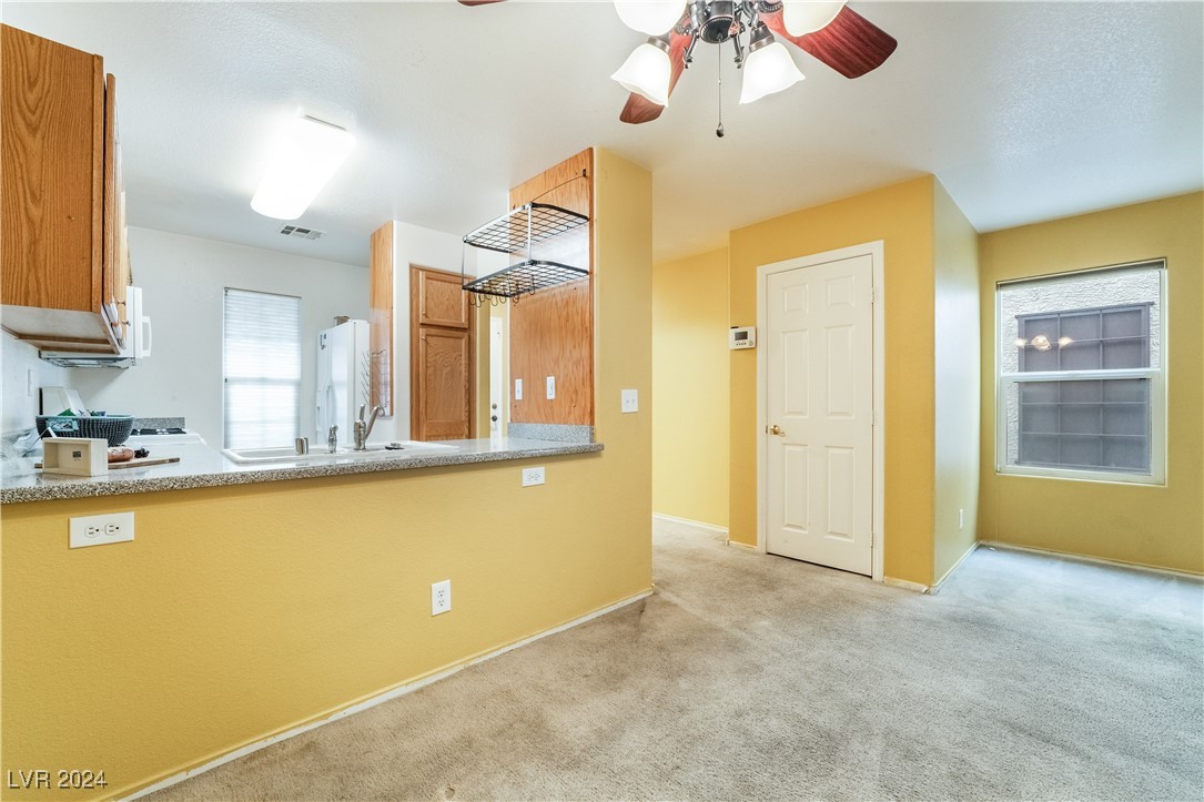 10332 Perfect Parsley Street Property Photo 5