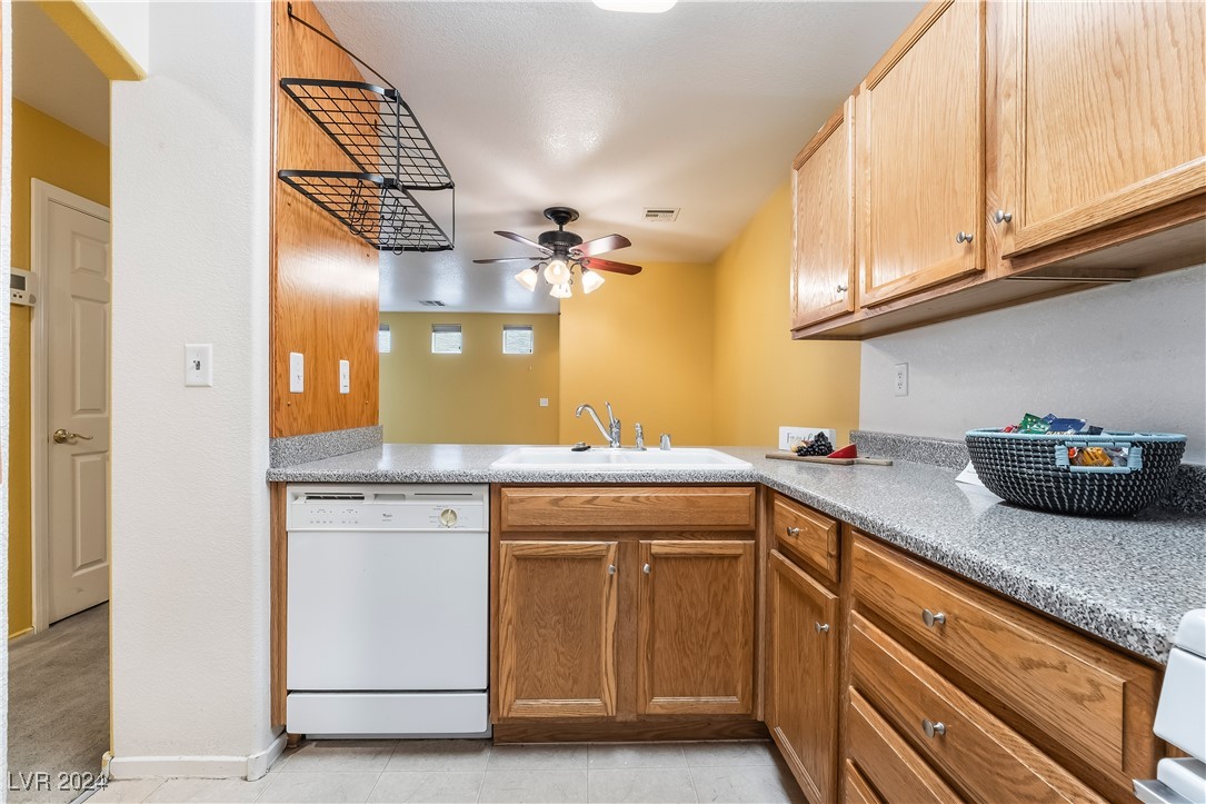 10332 Perfect Parsley Street Property Photo 12