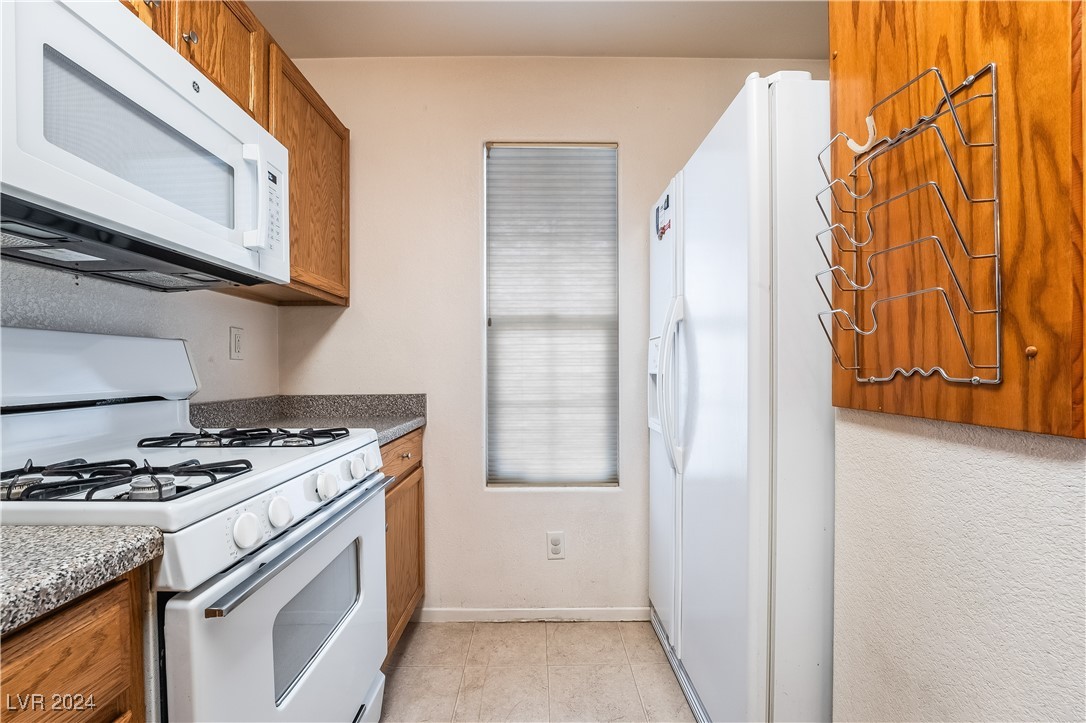 10332 Perfect Parsley Street Property Photo 13