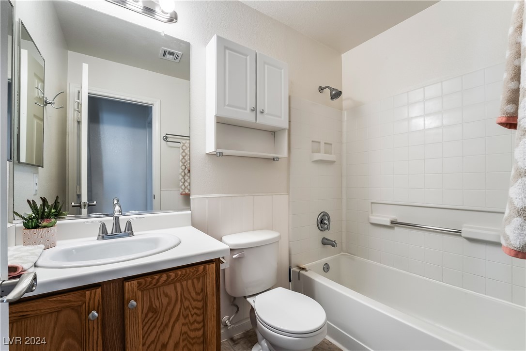 10332 Perfect Parsley Street Property Photo 23