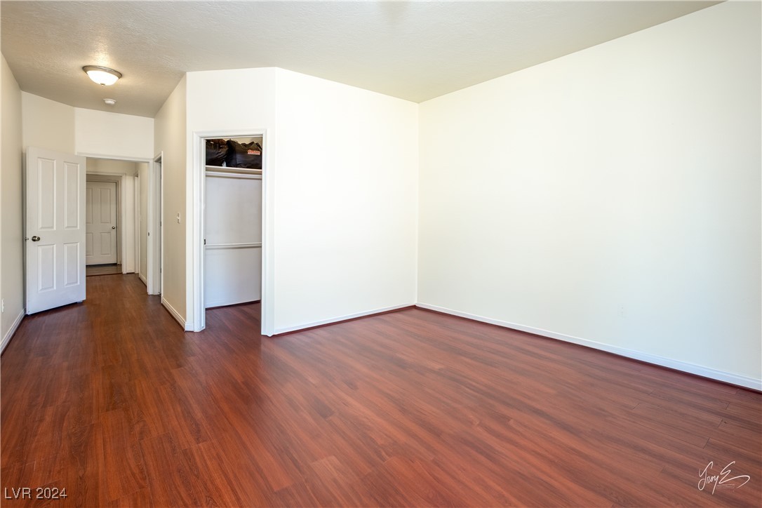 531 Hagens Alley Property Photo 16
