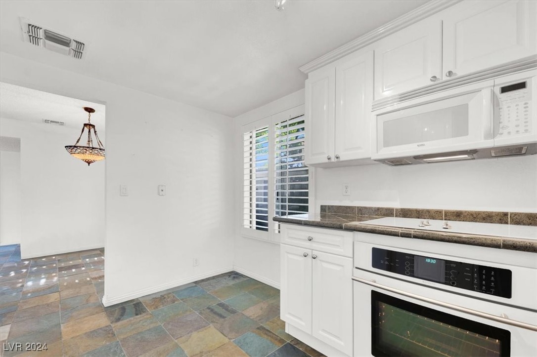 3427 Manzano Circle Property Photo 13