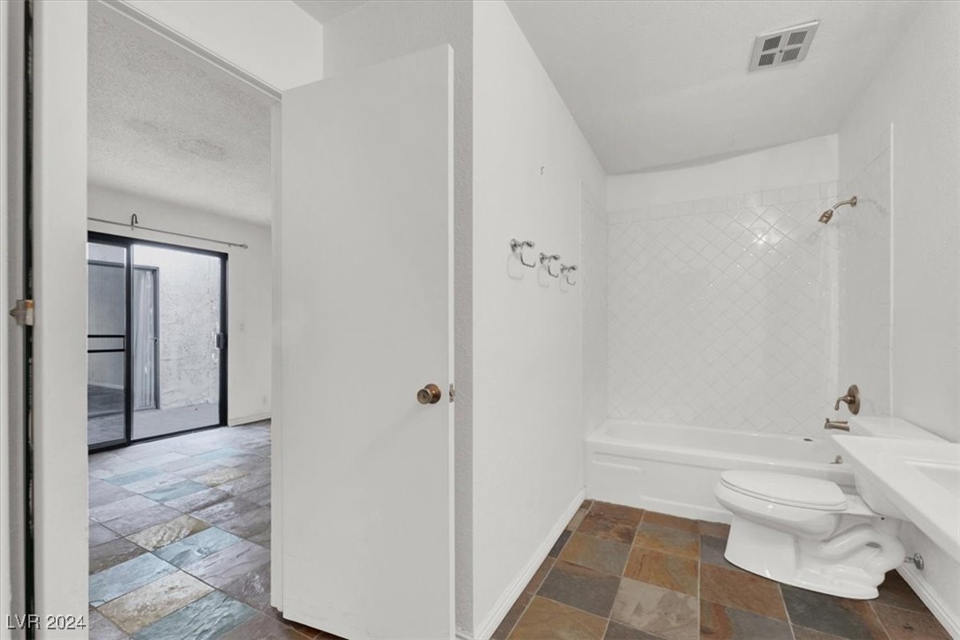 3427 Manzano Circle Property Photo 22