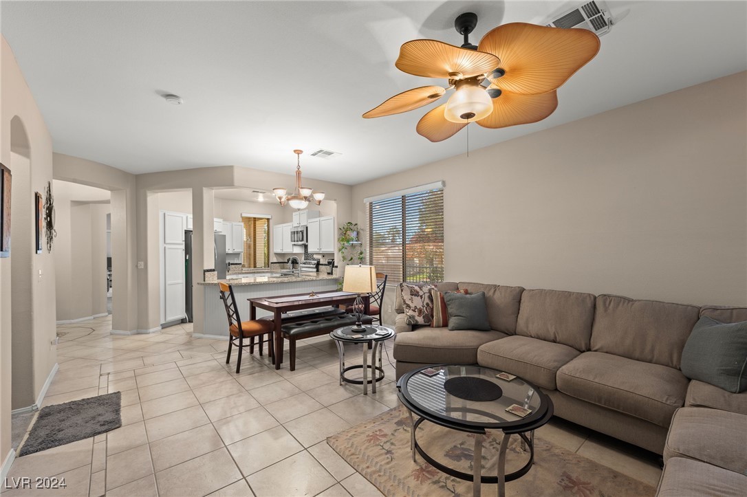 498 Canyon View Way Property Photo 13