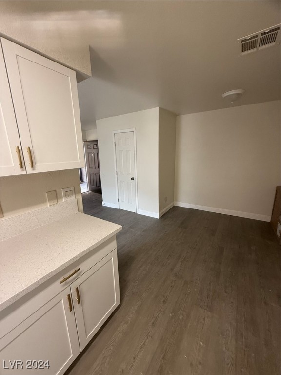 2451 North Rainbow Boulevard 1038 Property Photo 16