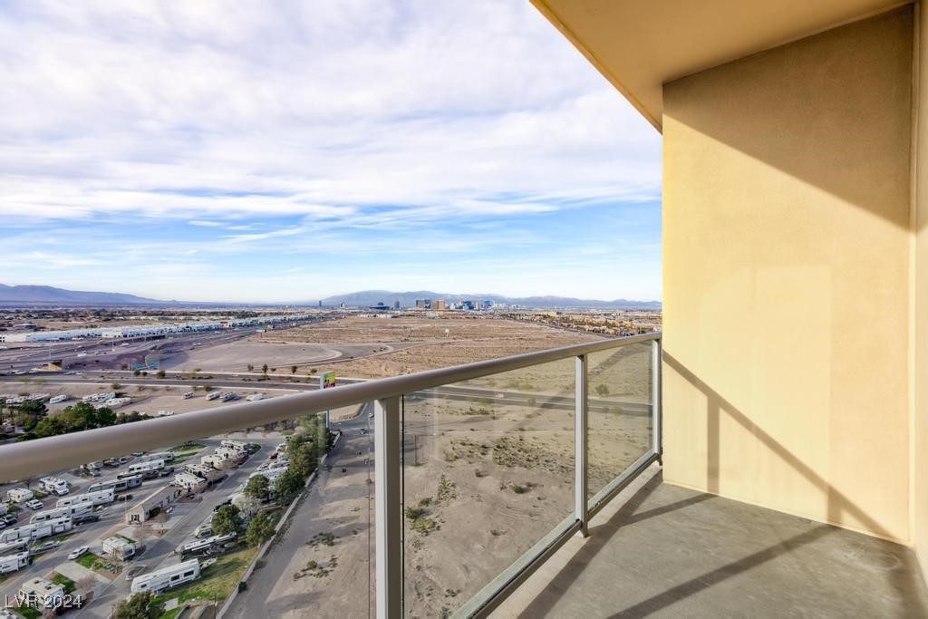 8255 Las Vegas Boulevard 2002 Property Photo 27