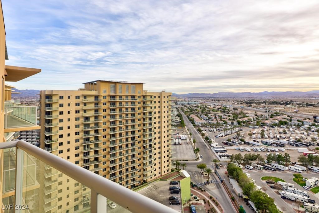 8255 Las Vegas Boulevard 2002 Property Photo 39