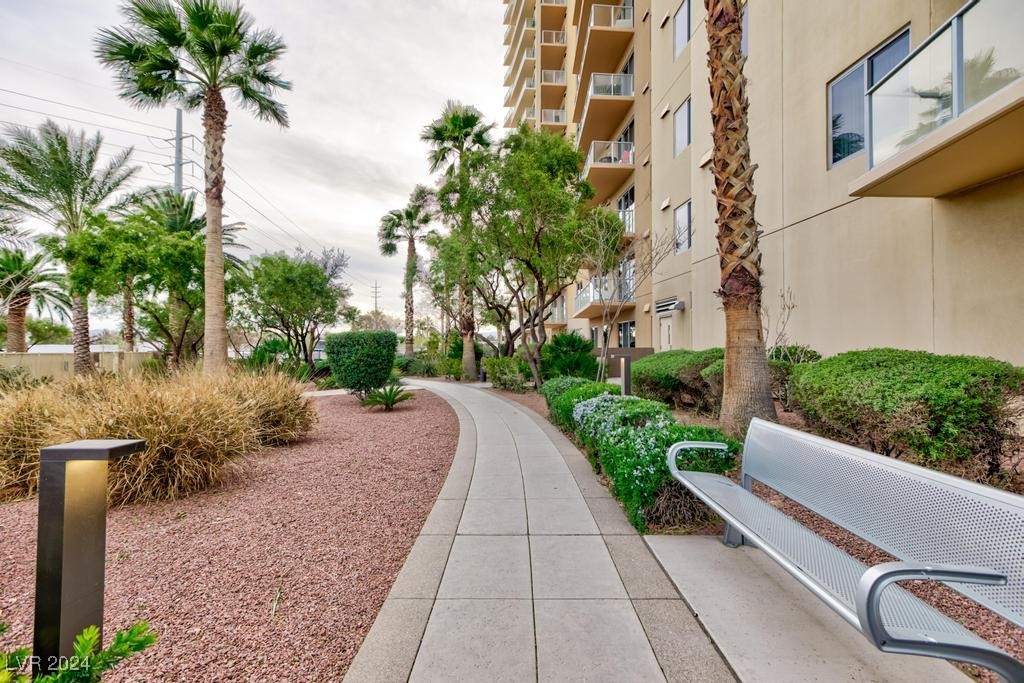 8255 Las Vegas Boulevard 2002 Property Photo 54