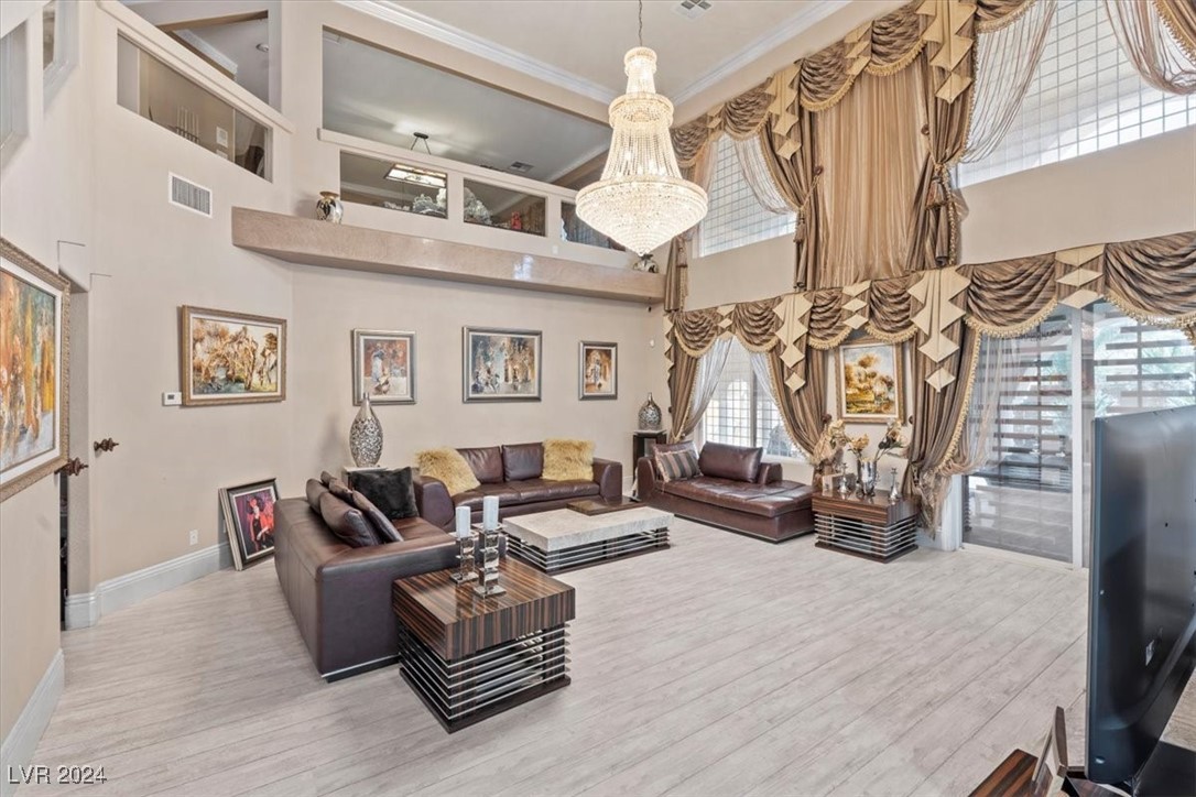 6633 Gilded Lantern Avenue Property Photo 28