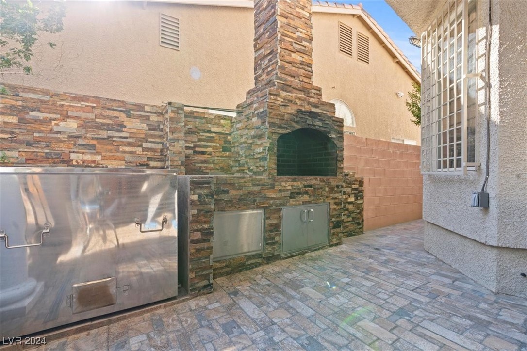 6633 Gilded Lantern Avenue Property Photo 60