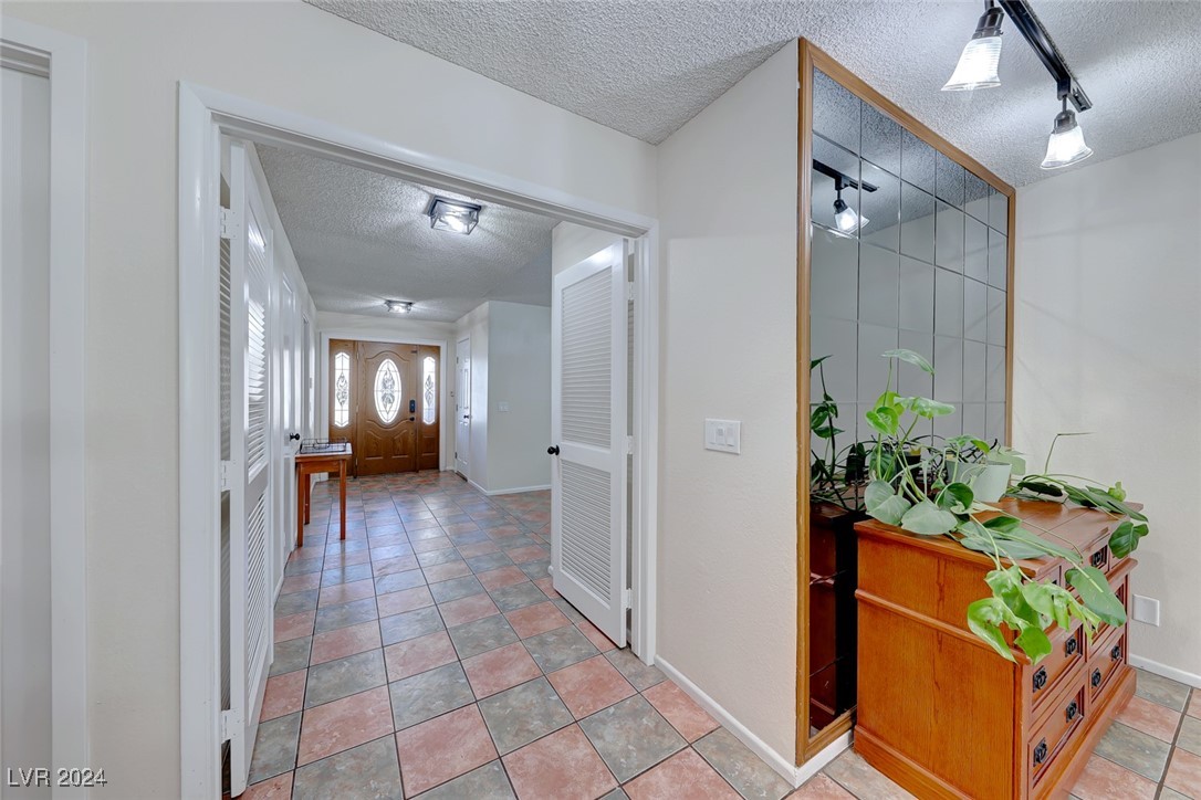 1713 Serafina Street Property Photo 2