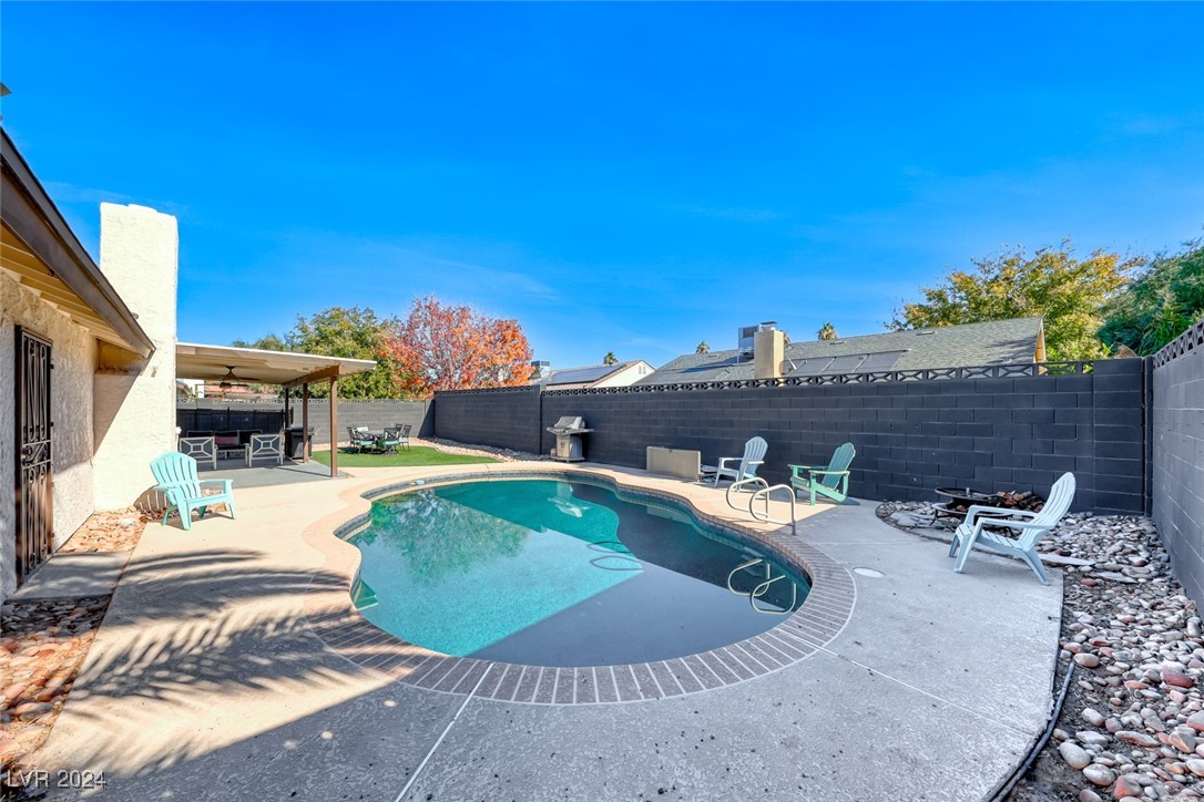 1713 Serafina Street Property Photo 18