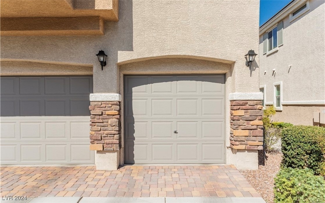 10111 Aspen Rose Street 101 Property Photo 5