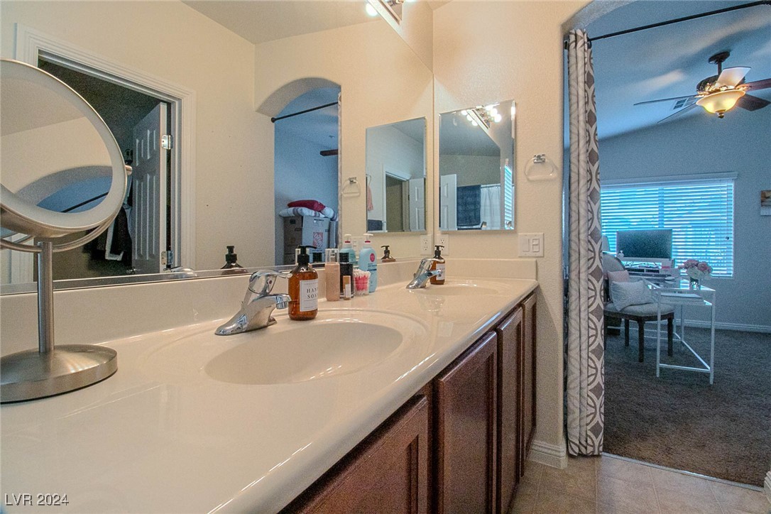10111 Aspen Rose Street 101 Property Photo 15