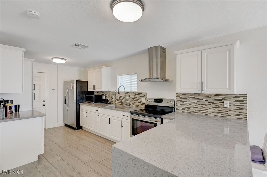 310 Jackson Avenue Property Photo 14