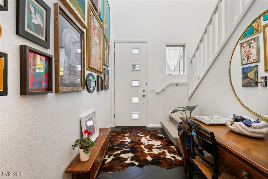 12429 Alpenglow Court Property Photo 4
