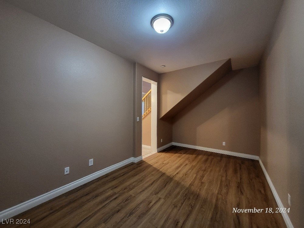 8552 Gold Flash Avenue Property Photo 7