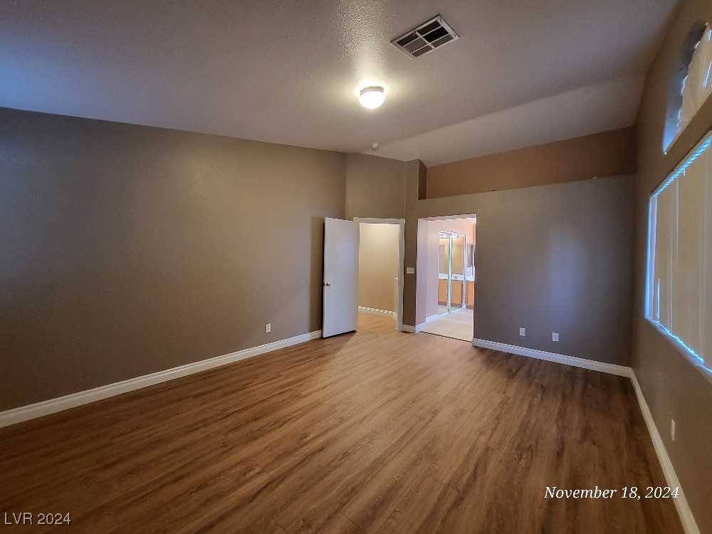 8552 Gold Flash Avenue Property Photo 17