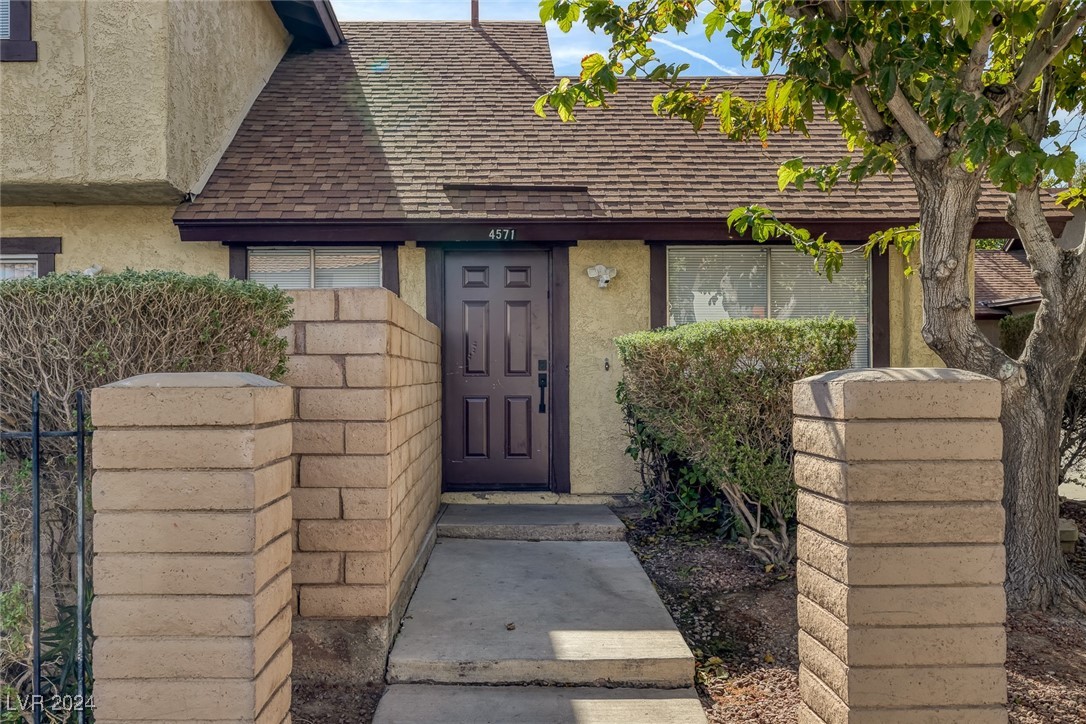 4571 Sirius Avenue Property Photo 2