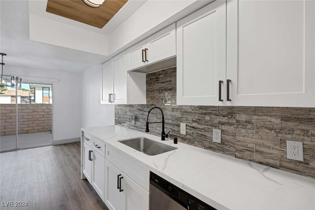 4571 Sirius Avenue Property Photo 16