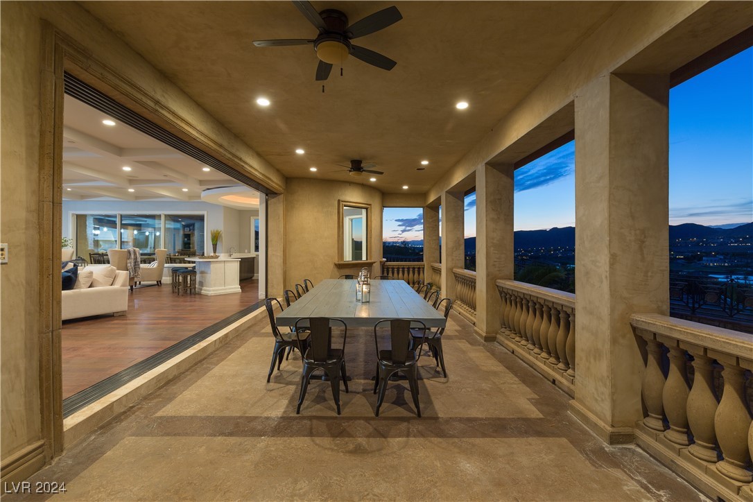 8 Rue Mediterra Drive Property Photo 10