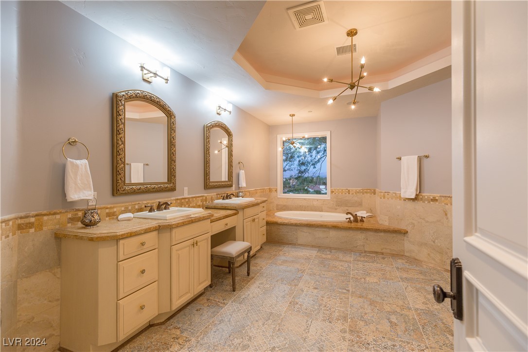 8 Rue Mediterra Drive Property Photo 33