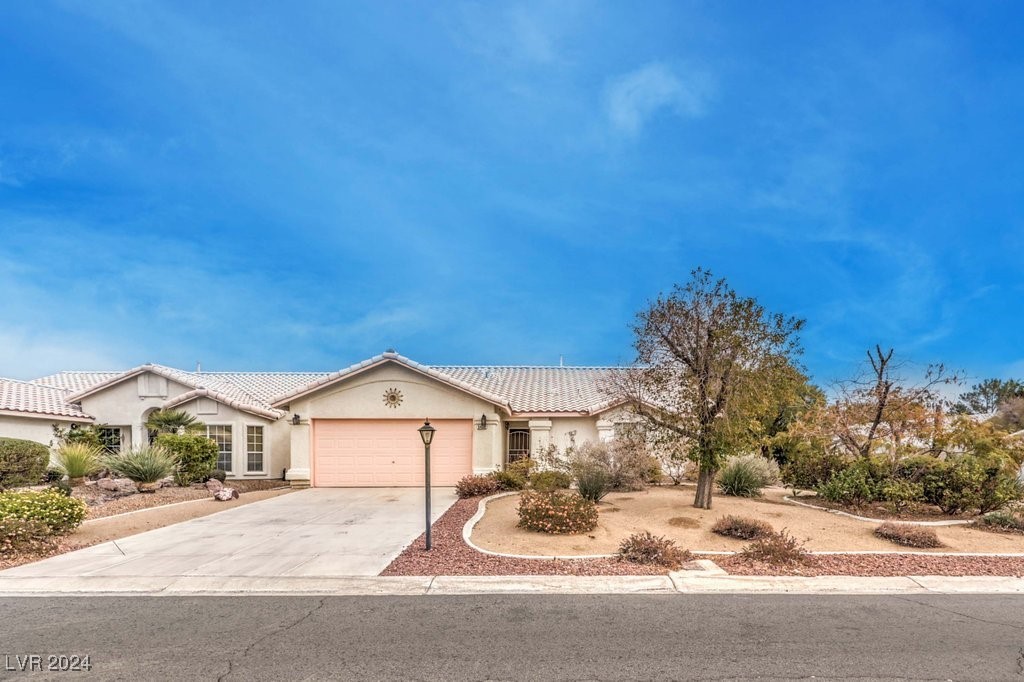 5408 Sweet Shade Street Property Photo 5