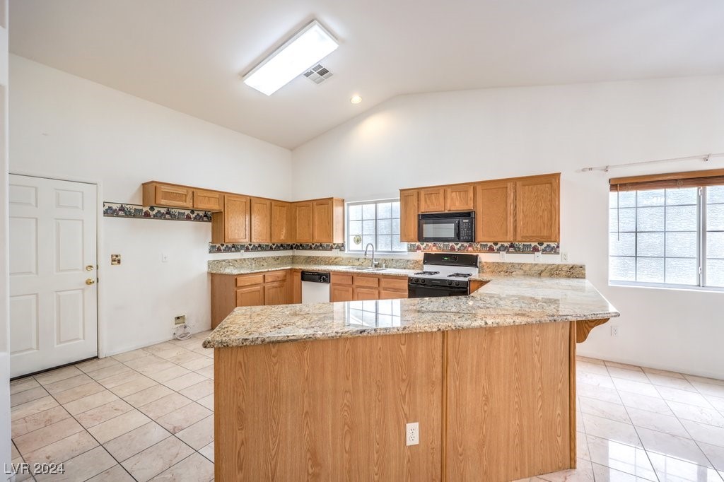 5408 Sweet Shade Street Property Photo 9