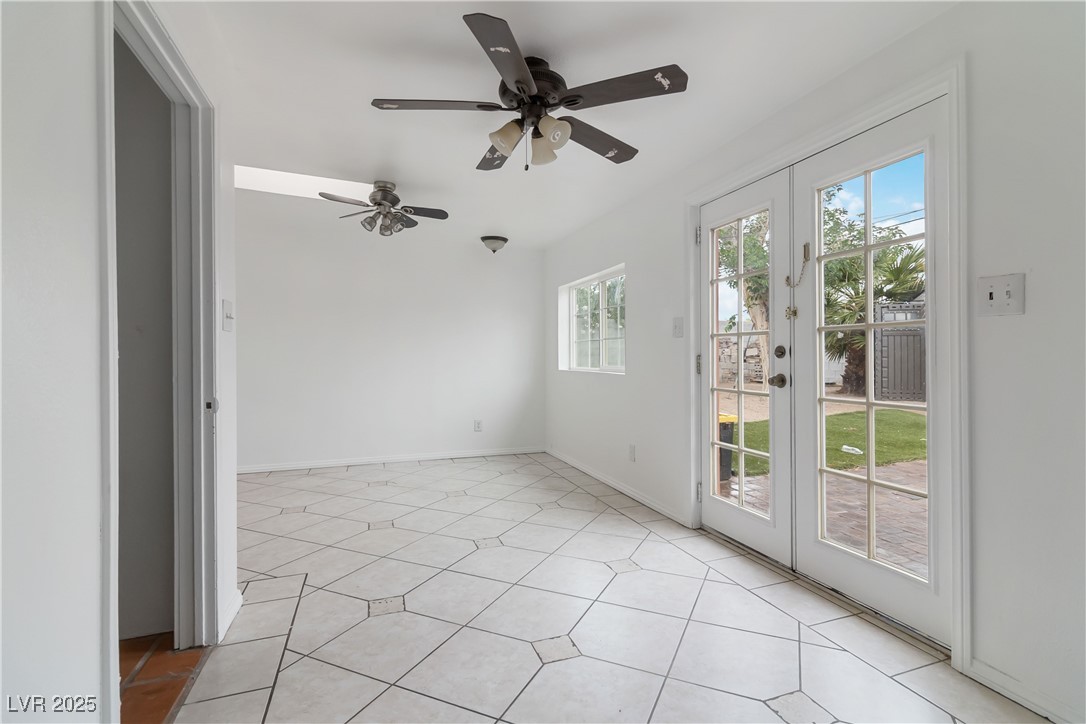 1925 Franklin Avenue Property Photo 8