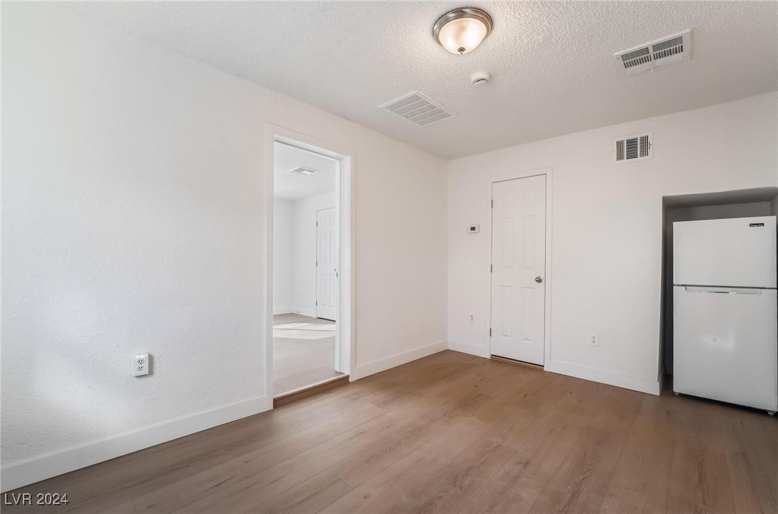 3045 Cedar Street Property Photo 6