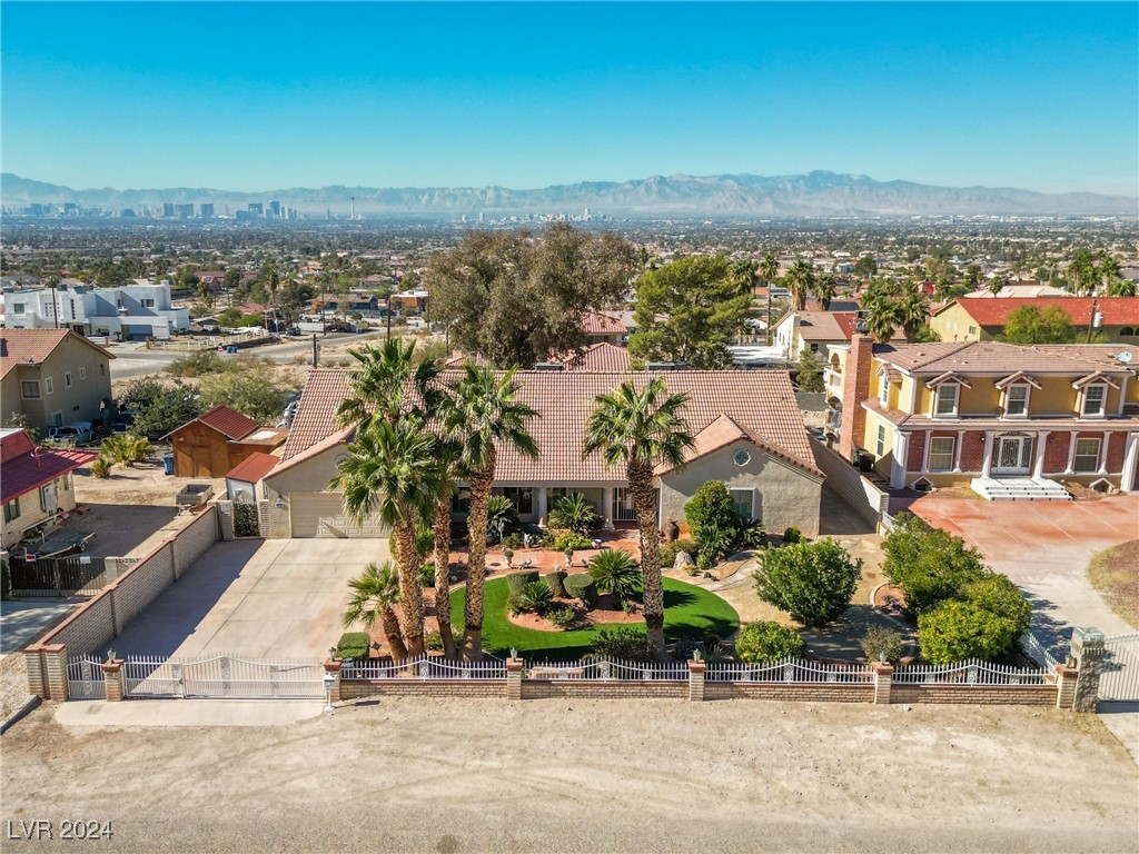 485 Sari Drive Property Photo 1