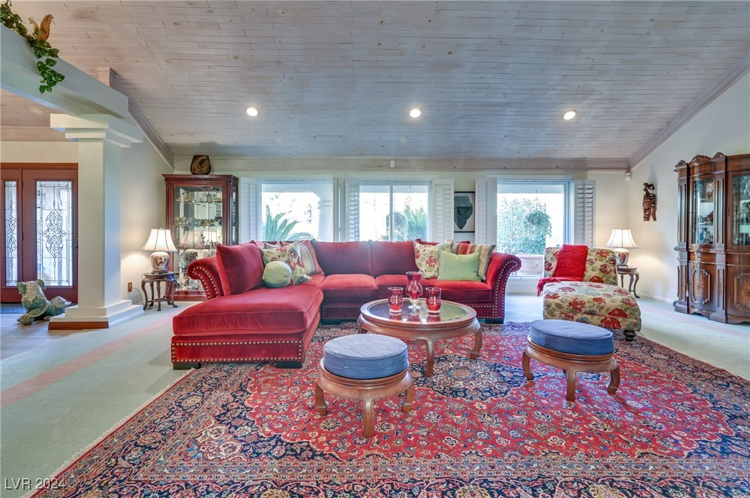 485 Sari Drive Property Photo 14