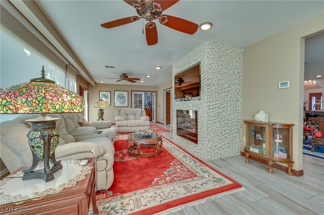 485 Sari Drive Property Photo 22