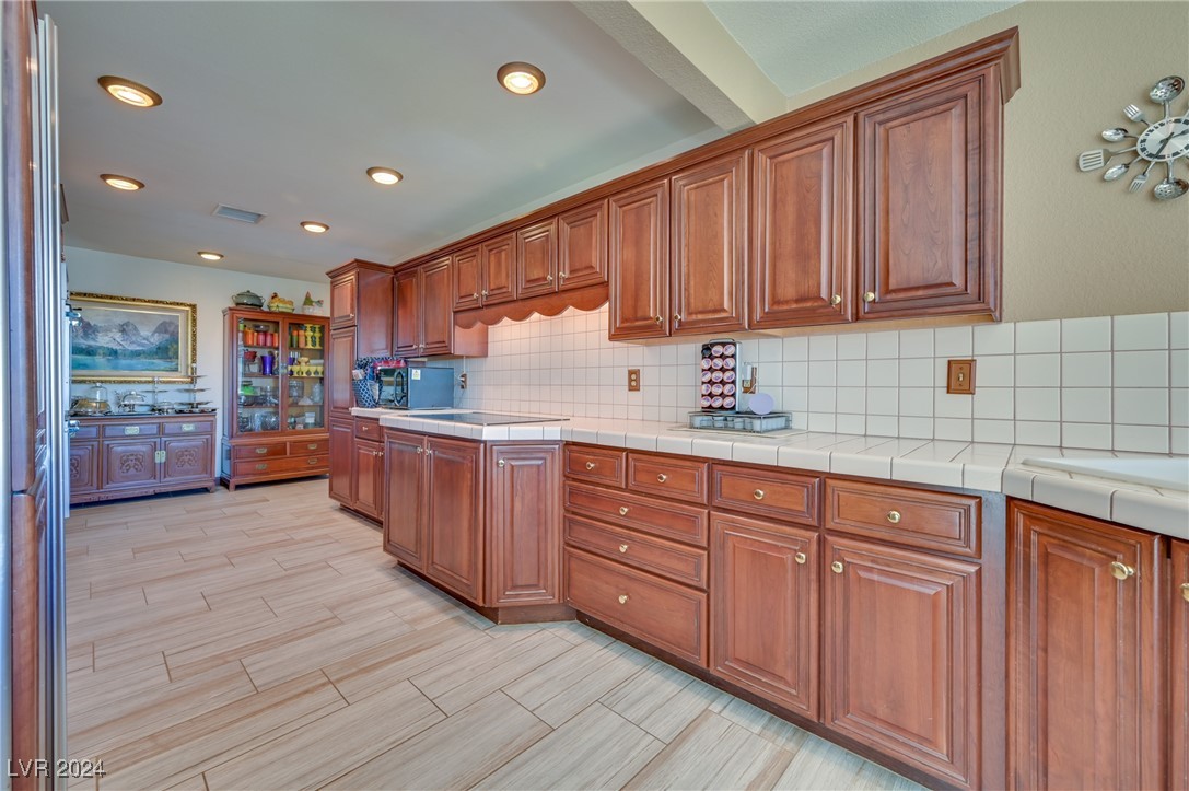 485 Sari Drive Property Photo 27