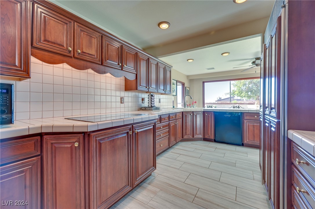 485 Sari Drive Property Photo 30