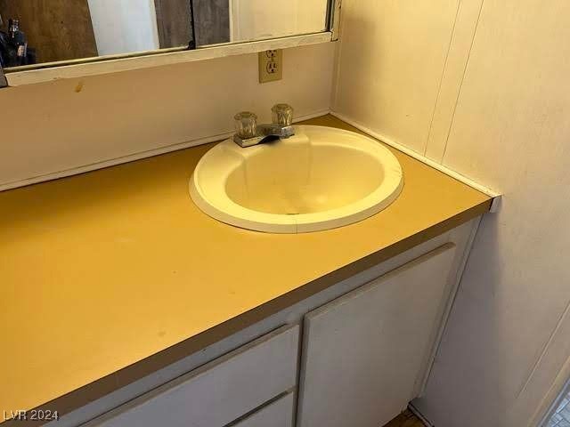 1240 South Comstock Circle Property Photo 13