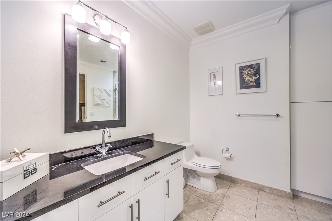 4525 Dean Martin Drive 302 Property Photo 17
