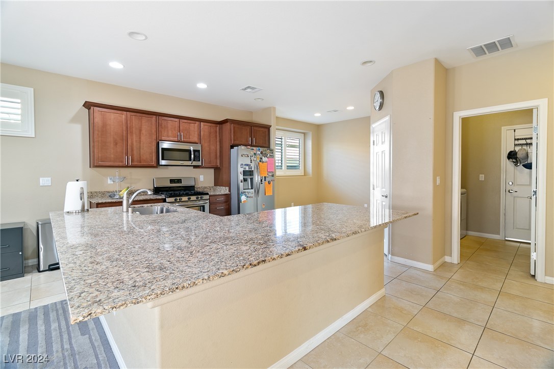 2128 Delmar Farms Court Property Photo 8