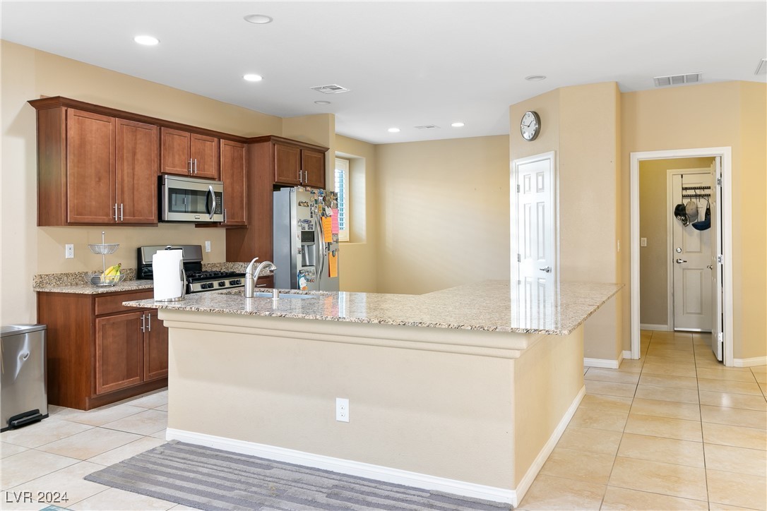 2128 Delmar Farms Court Property Photo 9