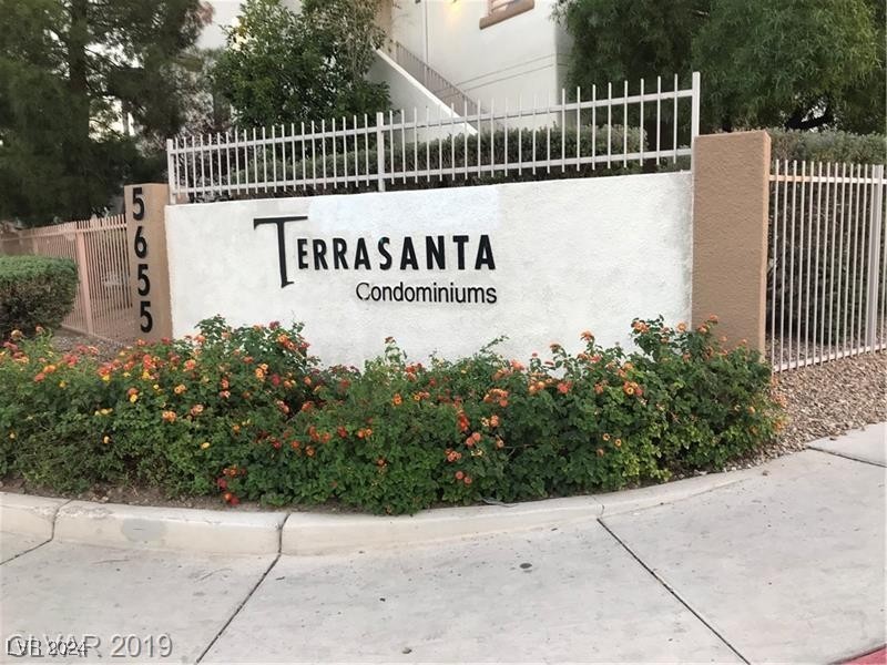 5655 East Sahara Avenue 2031 Property Photo 2