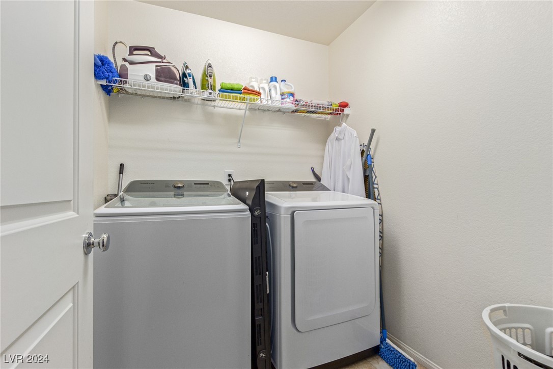 2815 Donatello Manor Place Property Photo 40