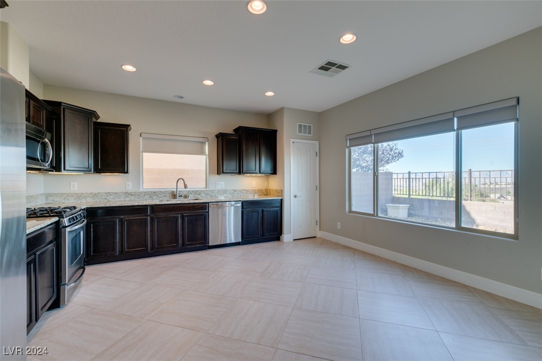 2332 Rue Bienville Way Property Photo 18