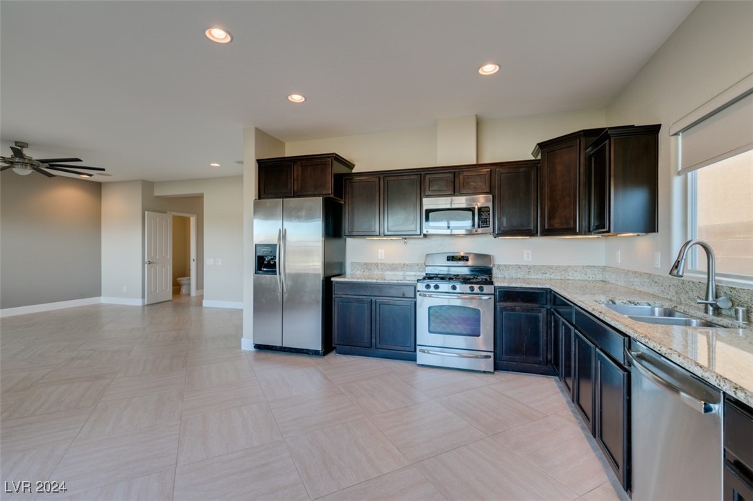 2332 Rue Bienville Way Property Photo 24