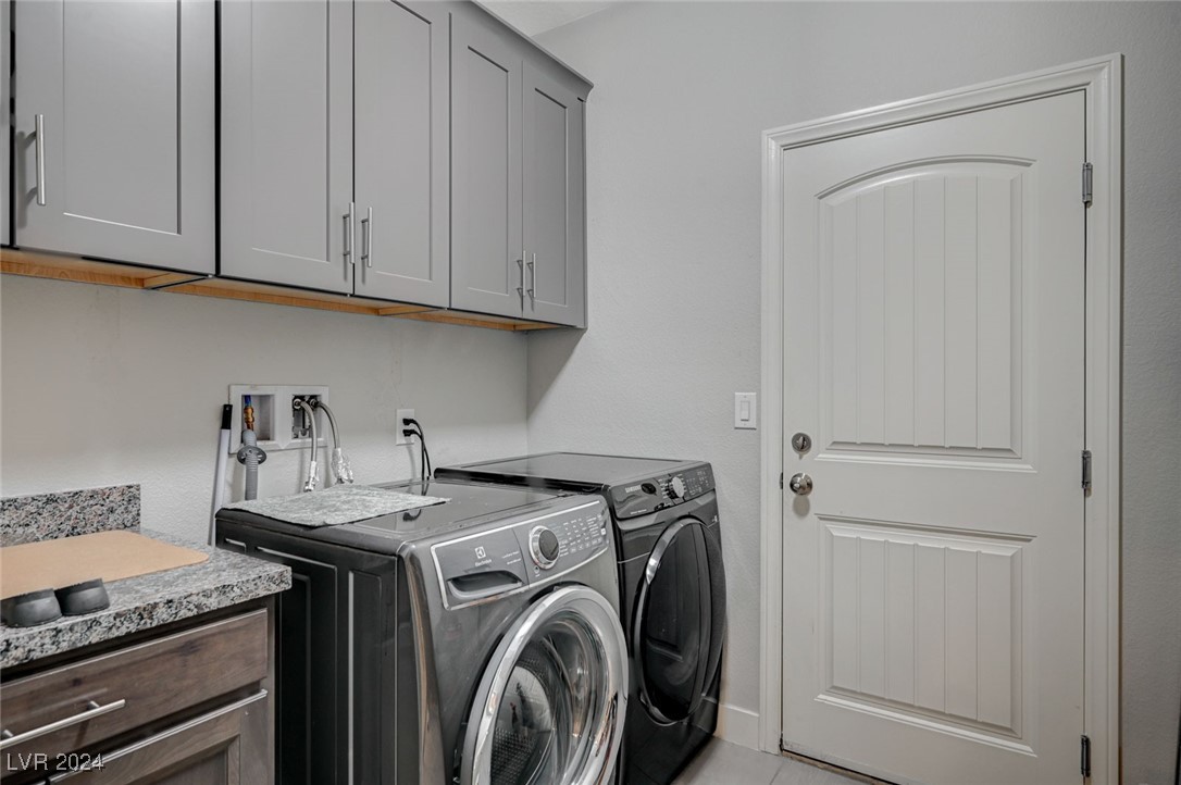 6297 Starflare Street Property Photo 25