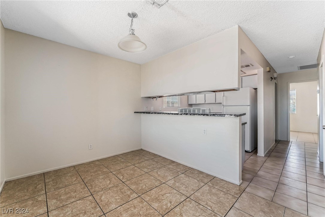 2257 Exeter Drive C And D Property Photo 12