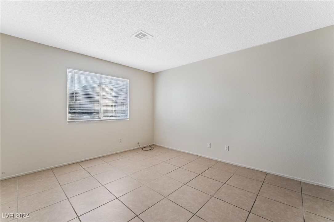 2257 Exeter Drive C And D Property Photo 18