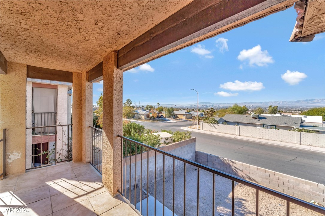 2257 Exeter Drive C And D Property Photo 34