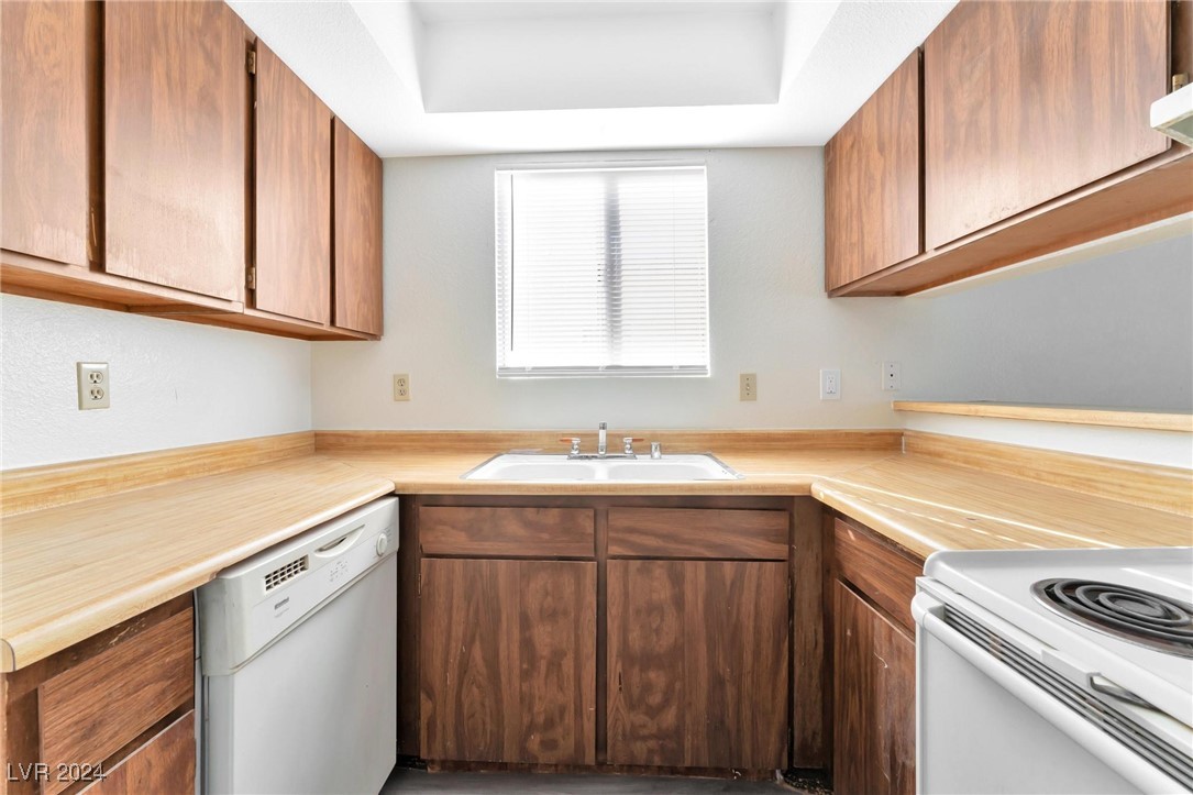 2257 Exeter Drive C And D Property Photo 44