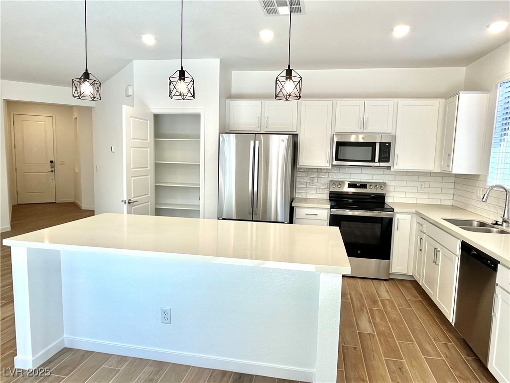 5921 Via Lido Court Property Photo 3